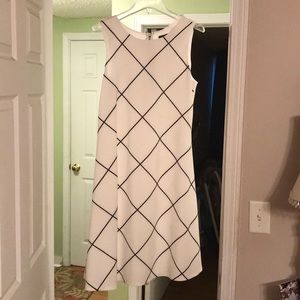 Sleeveless swing dress